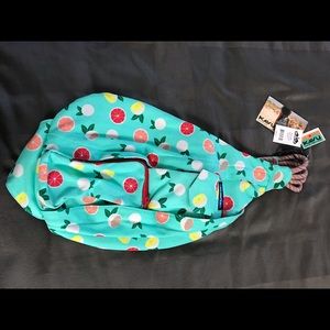 NWT Kavu Sling